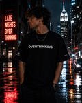 oversized t-shirt overthinking schwarz